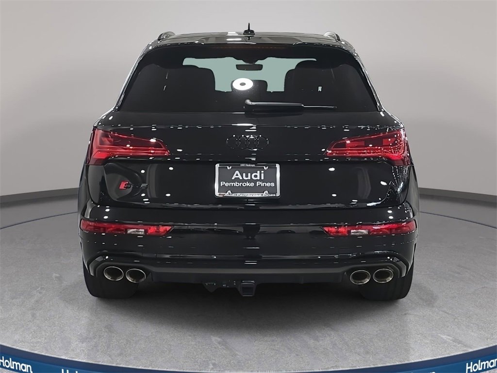 Used 2024 Audi SQ5 Prestige w/ Prestige Package image 7