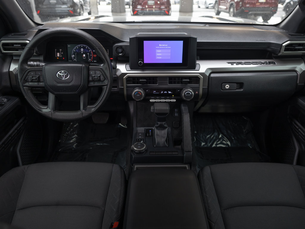 Certified 2024 Toyota Tacoma SR5 AWD/4WD image 16