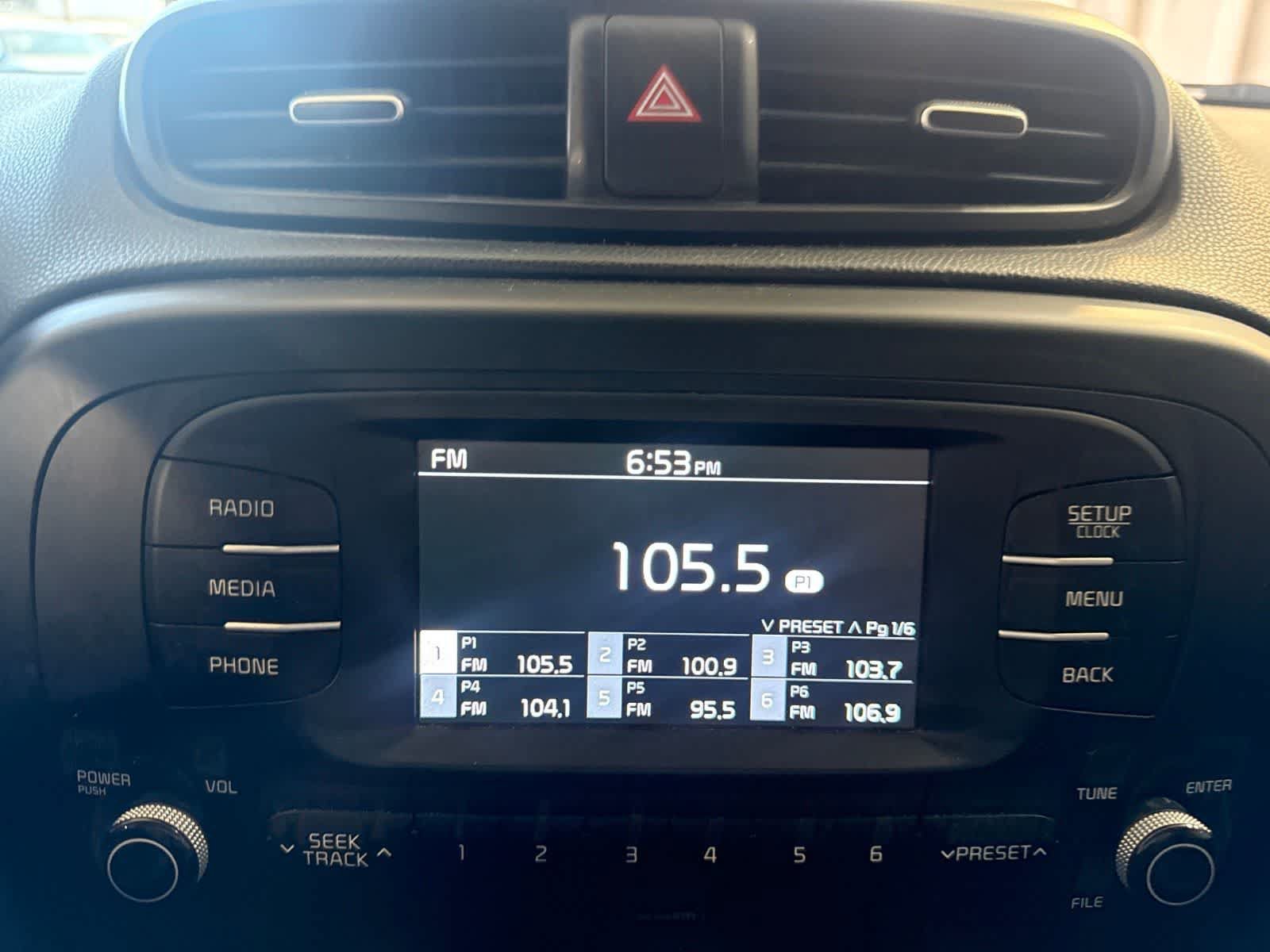 Used 2017 Kia Soul FWD image 25
