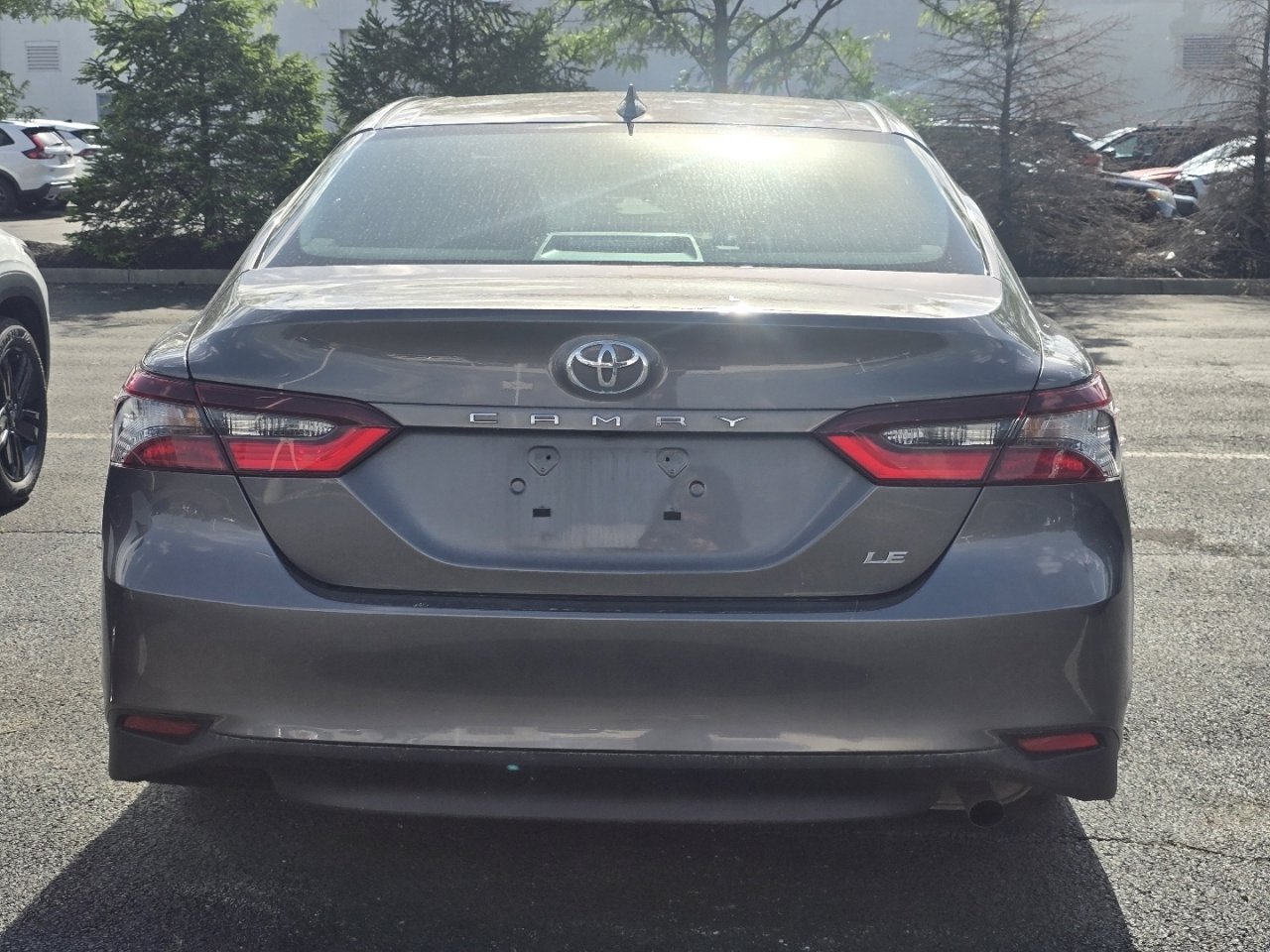 Used 2024 Toyota Camry LE FWD image 6