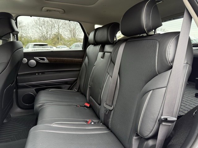 Used 2025 Genesis GV80 2.5T Prestige image 21