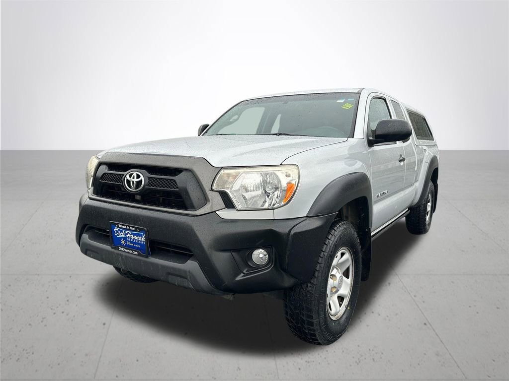 Used 2013 Toyota Tacoma 4x4 Access Cab w/ Convenience Pkg image 2
