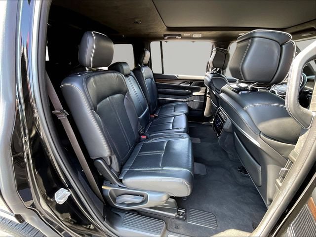 Used 2022 Jeep Grand Wagoneer Series II w/ Premium Group II AWD/4WD image 26