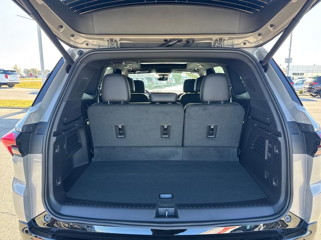 New 2026 Buick Enclave Sport Touring w/ Power Package image 5