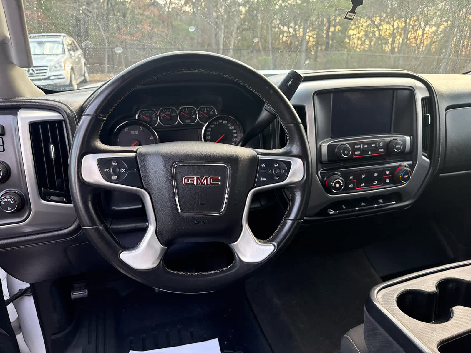 Used 2015 GMC Sierra 2500 SLE image 9
