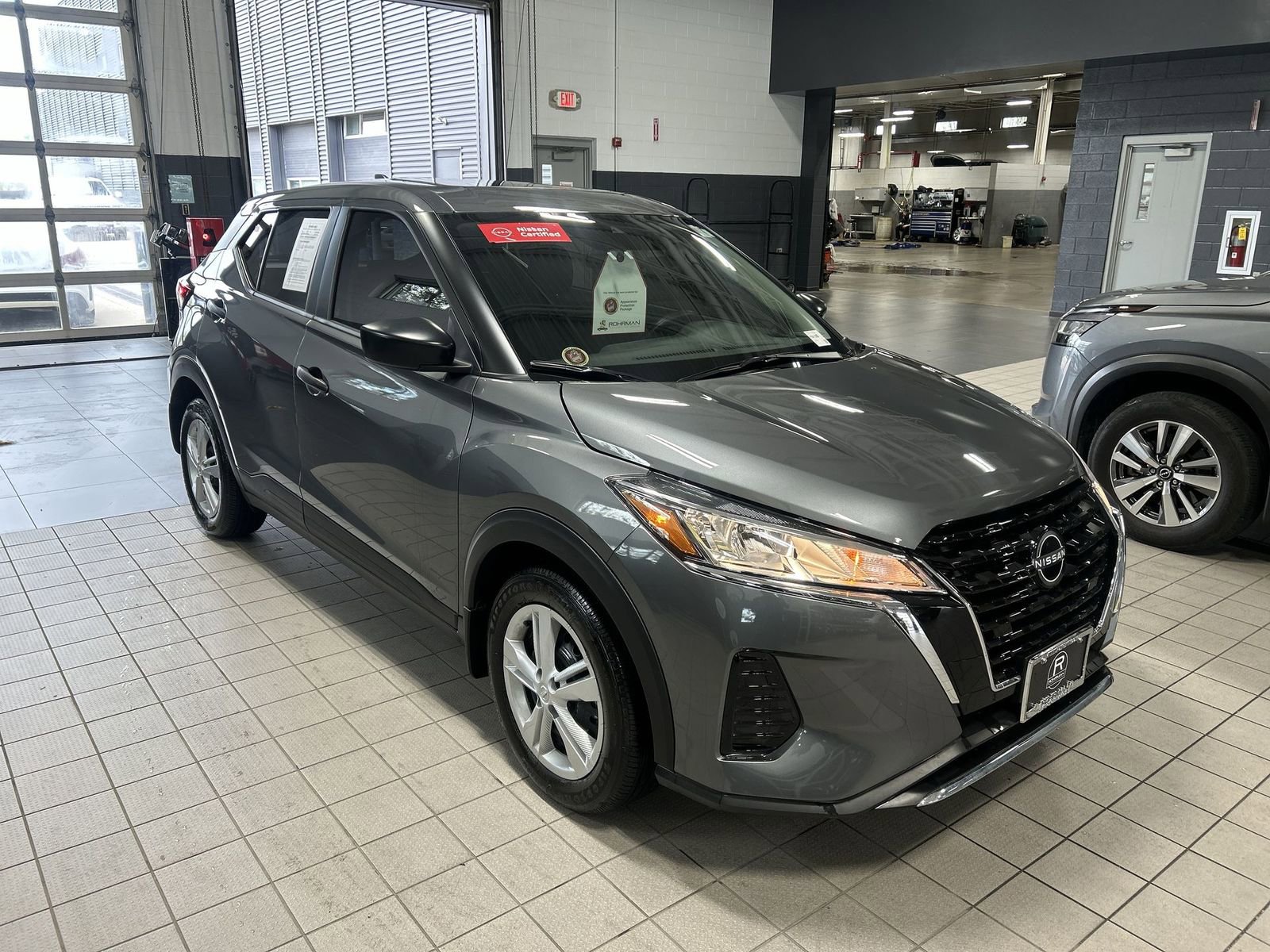 Certified 2025 Nissan Kicks Play S FWD image 11