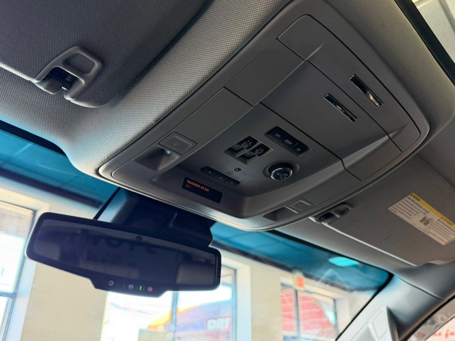 Used 2019 GMC Yukon SLT w/ Graphite Performance Edition image 60