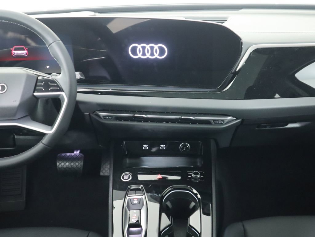 Used 2025 Audi A5 2.0T Premium Plus Sedan w/ Premium Plus image 16