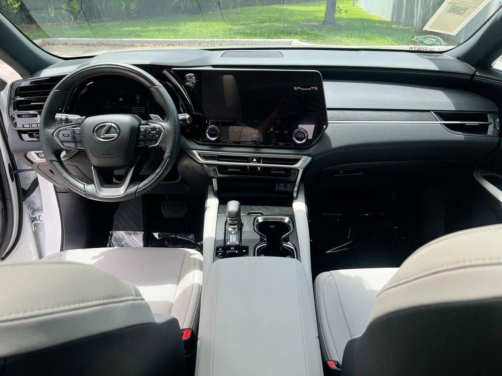 Certified 2025 Lexus RX 350h AWD/4WD image 20