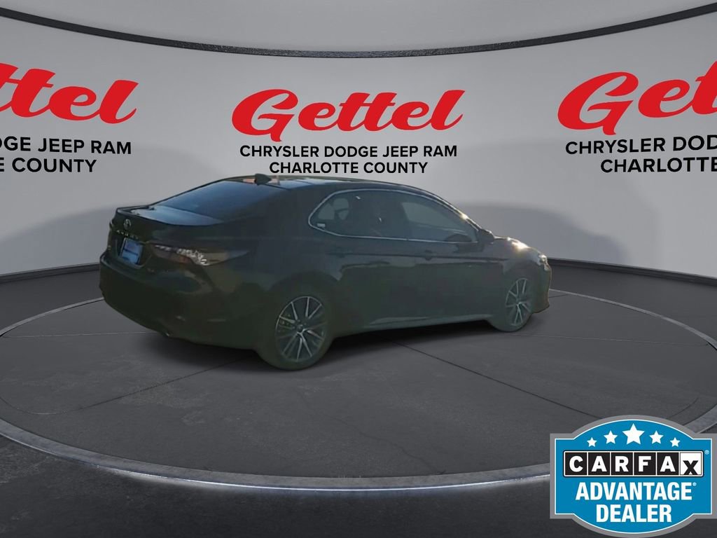 Used 2024 Toyota Camry XLE image 9