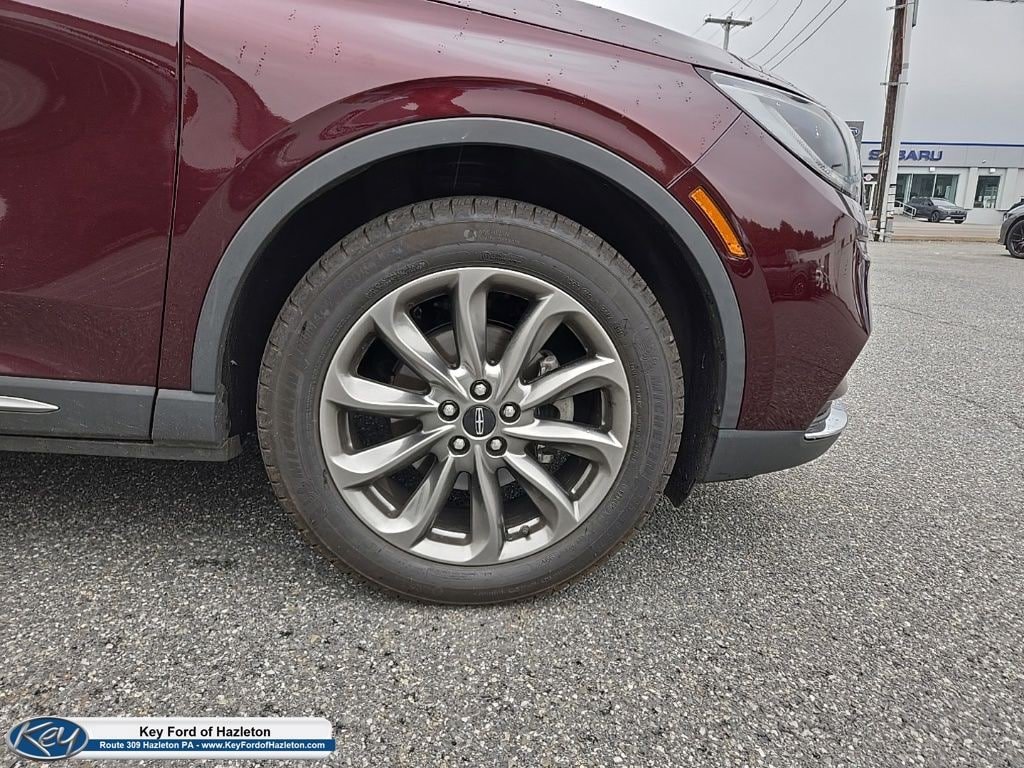 Used 2021 Lincoln Corsair AWD w/ Premium Package image 19
