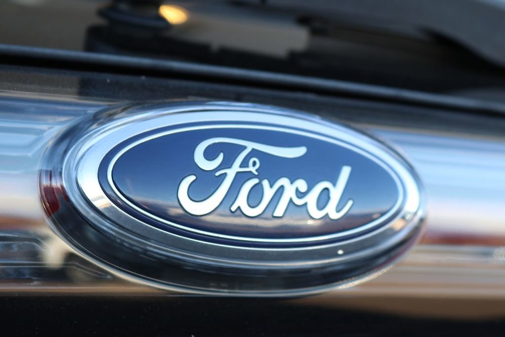 Used 2017 Ford Edge Titanium image 28