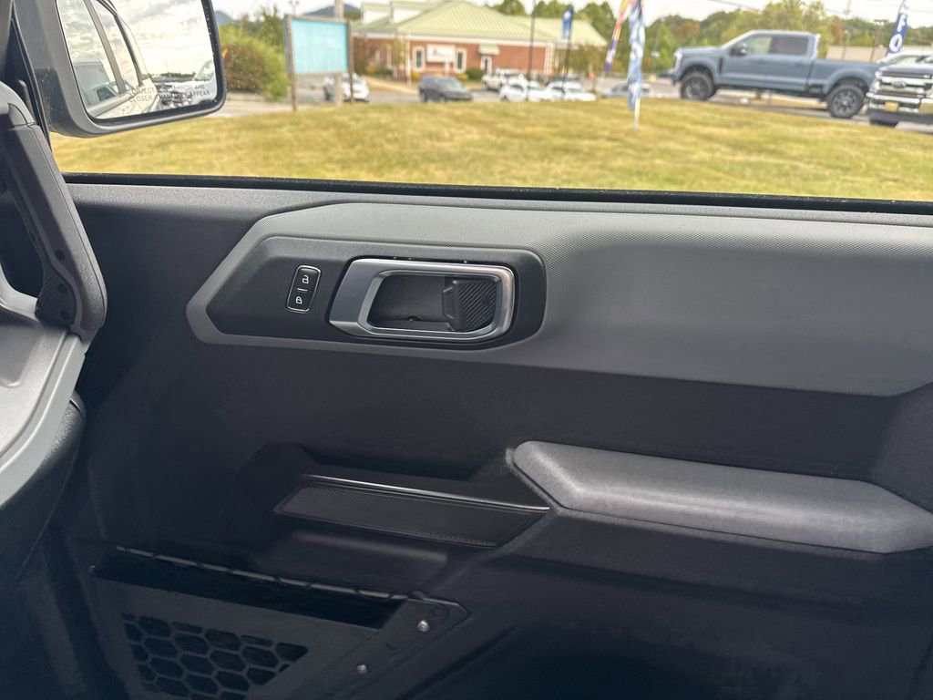 Used 2024 Ford Bronco Everglades image 26