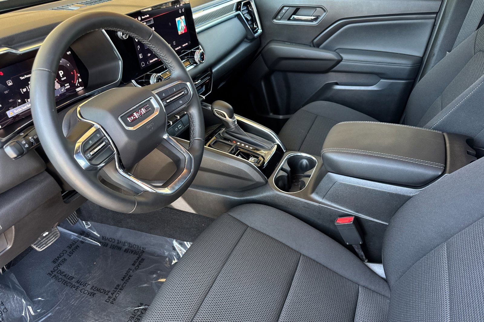 Used 2025 GMC Canyon Elevation RWD image 10