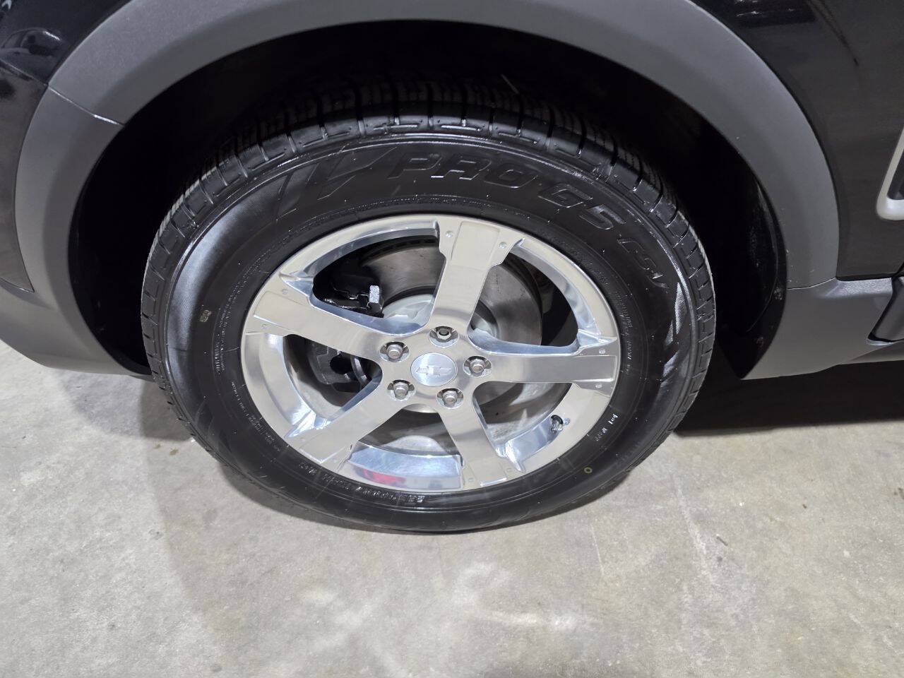 Used 2012 Chevrolet Captiva Sport LS FWD image 21