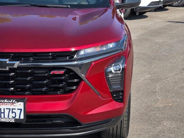 Certified 2024 Chevrolet Trax RS w/ Driver Confidence Package image 3