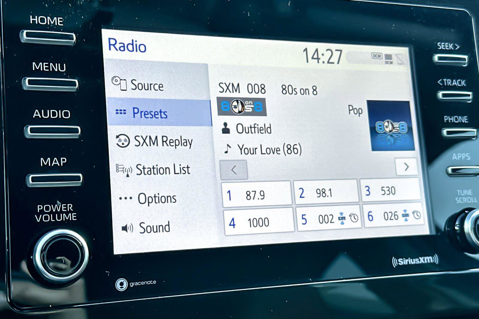 Used 2021 Toyota Camry SE image 25