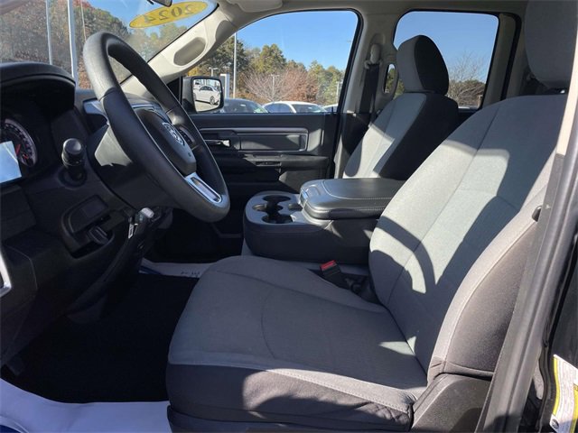 Used 2024 RAM 1500 Classic SLT image 24