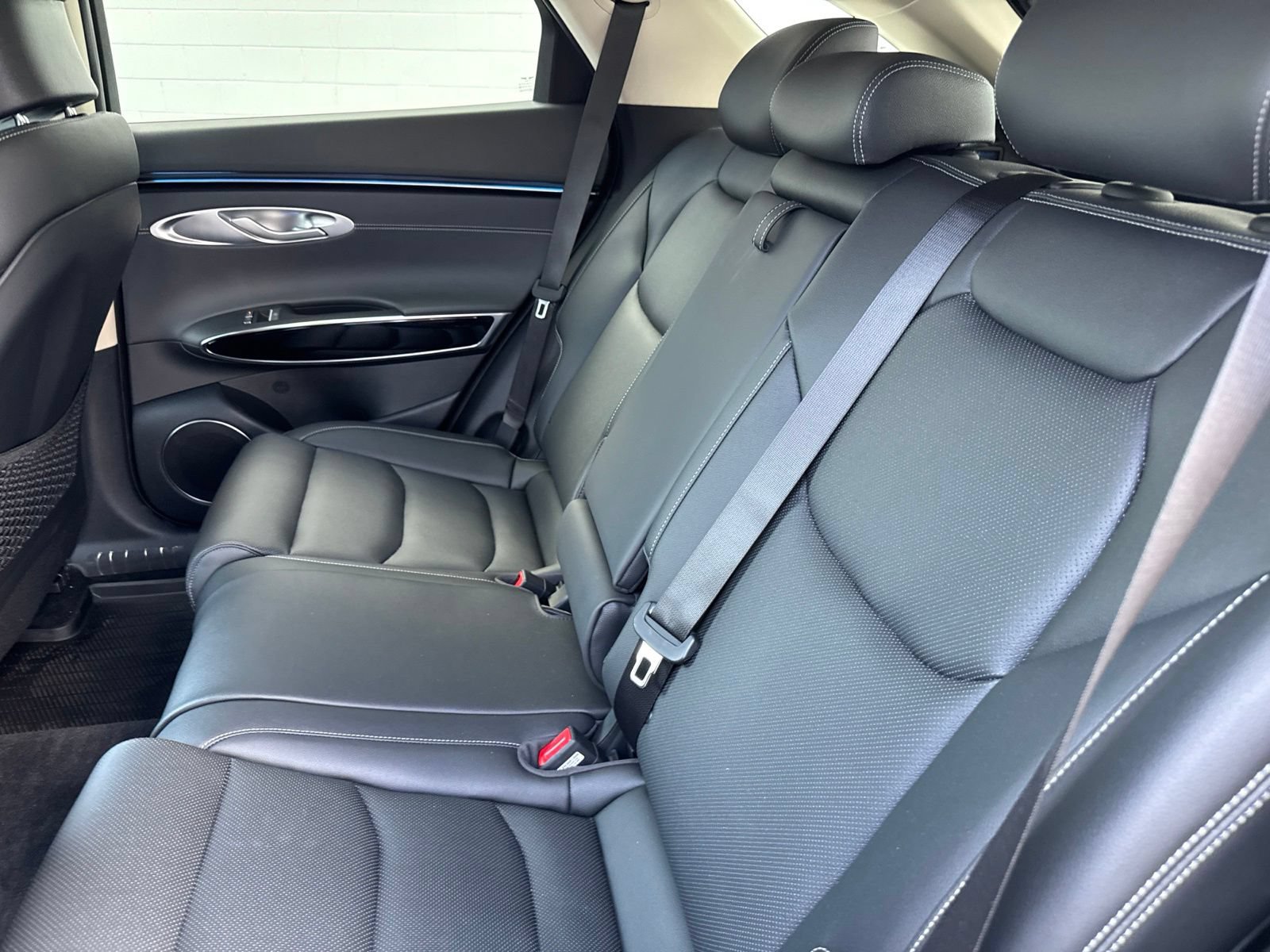 New 2026 Genesis GV70 2.5T AWD/4WD image 14