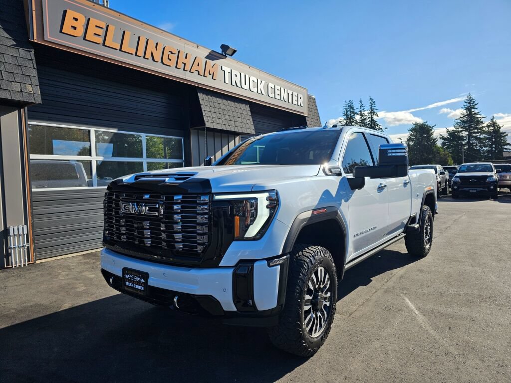 Used 2026 GMC Sierra 3500 Denali Ultimate AWD/4WD image 1