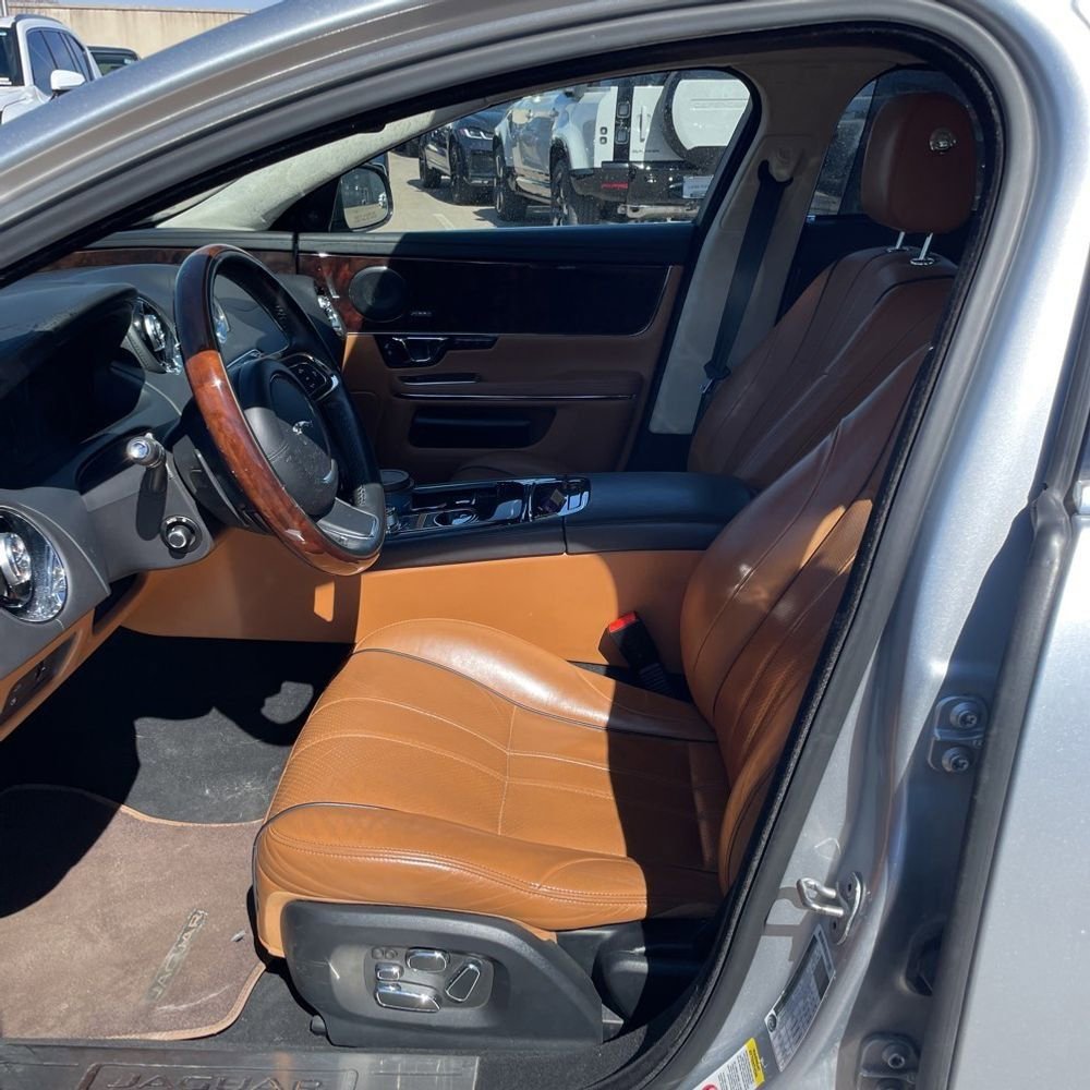 Used 2015 Jaguar XJ L Portfolio image 7
