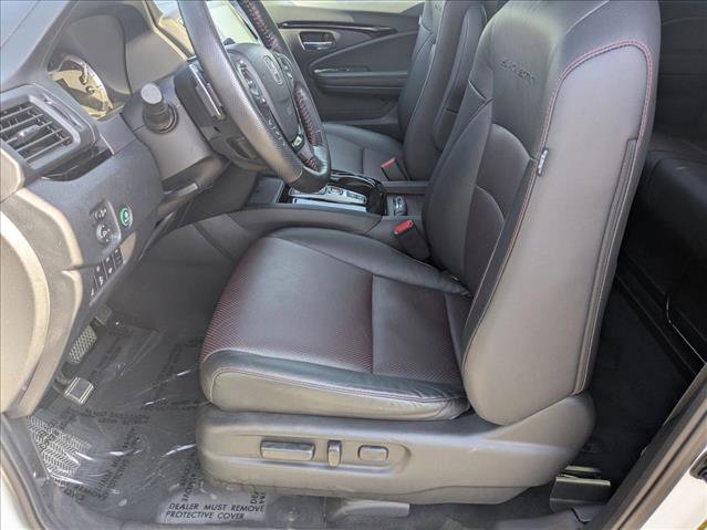 Used 2023 Honda Ridgeline Black Edition image 17