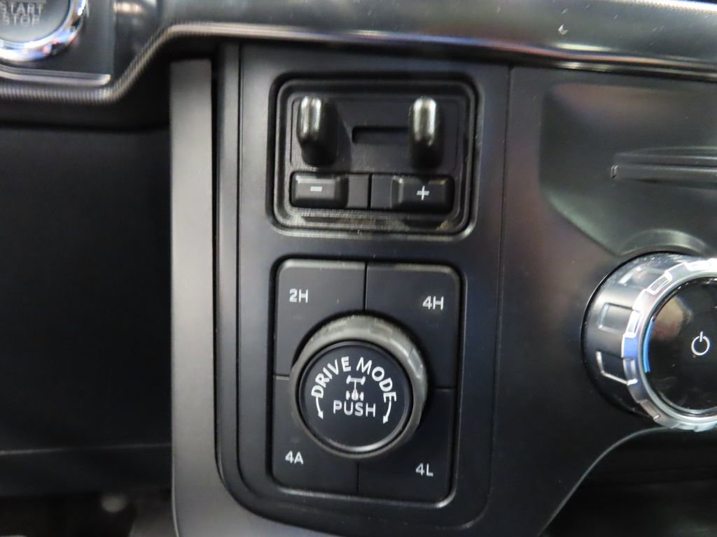 Used 2024 Ford F150 Lariat w/ Equipment Group 502A High AWD/4WD image 52