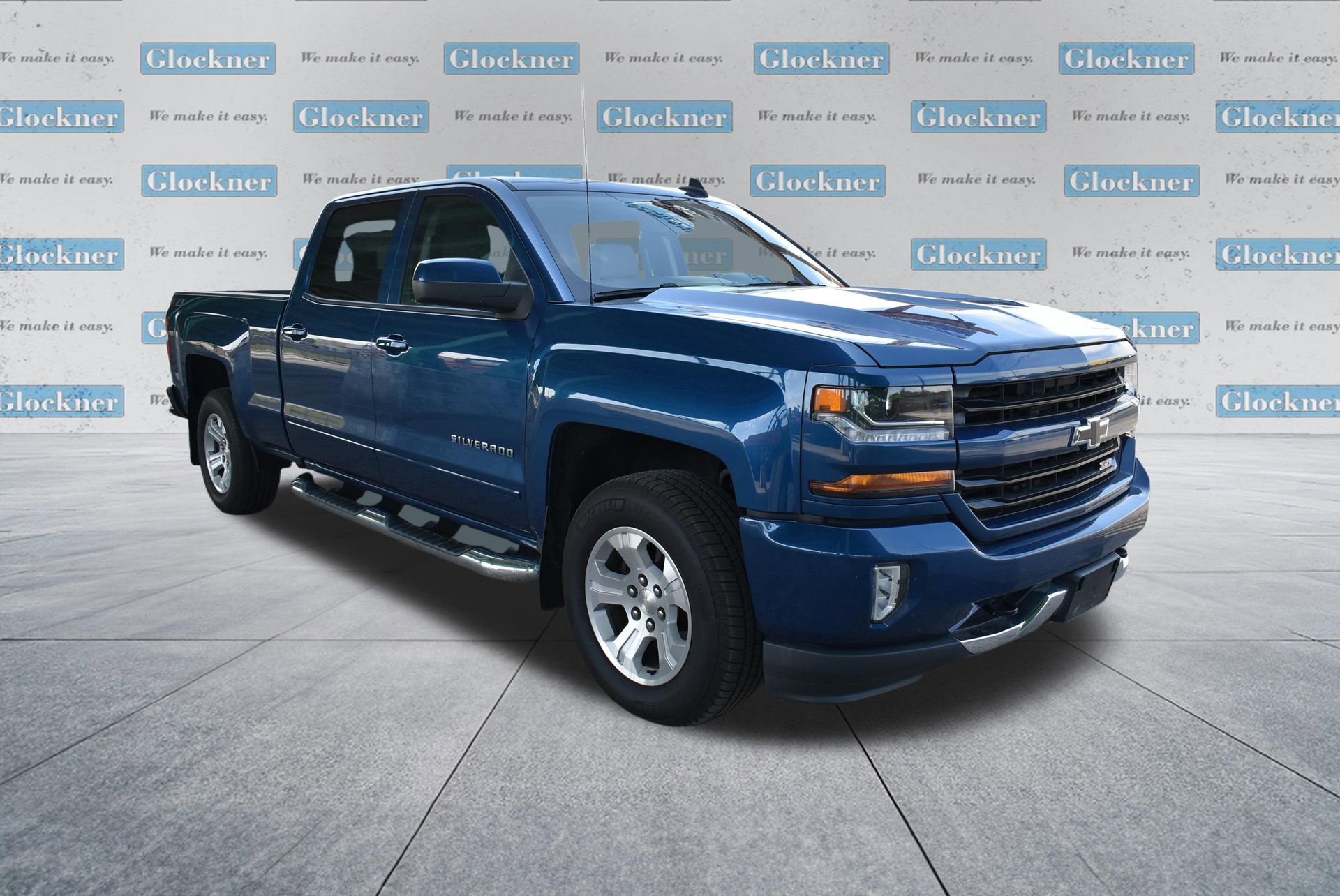 Used 2018 Chevrolet Silverado 1500 LT w/ All Star Edition AWD/4WD image 3