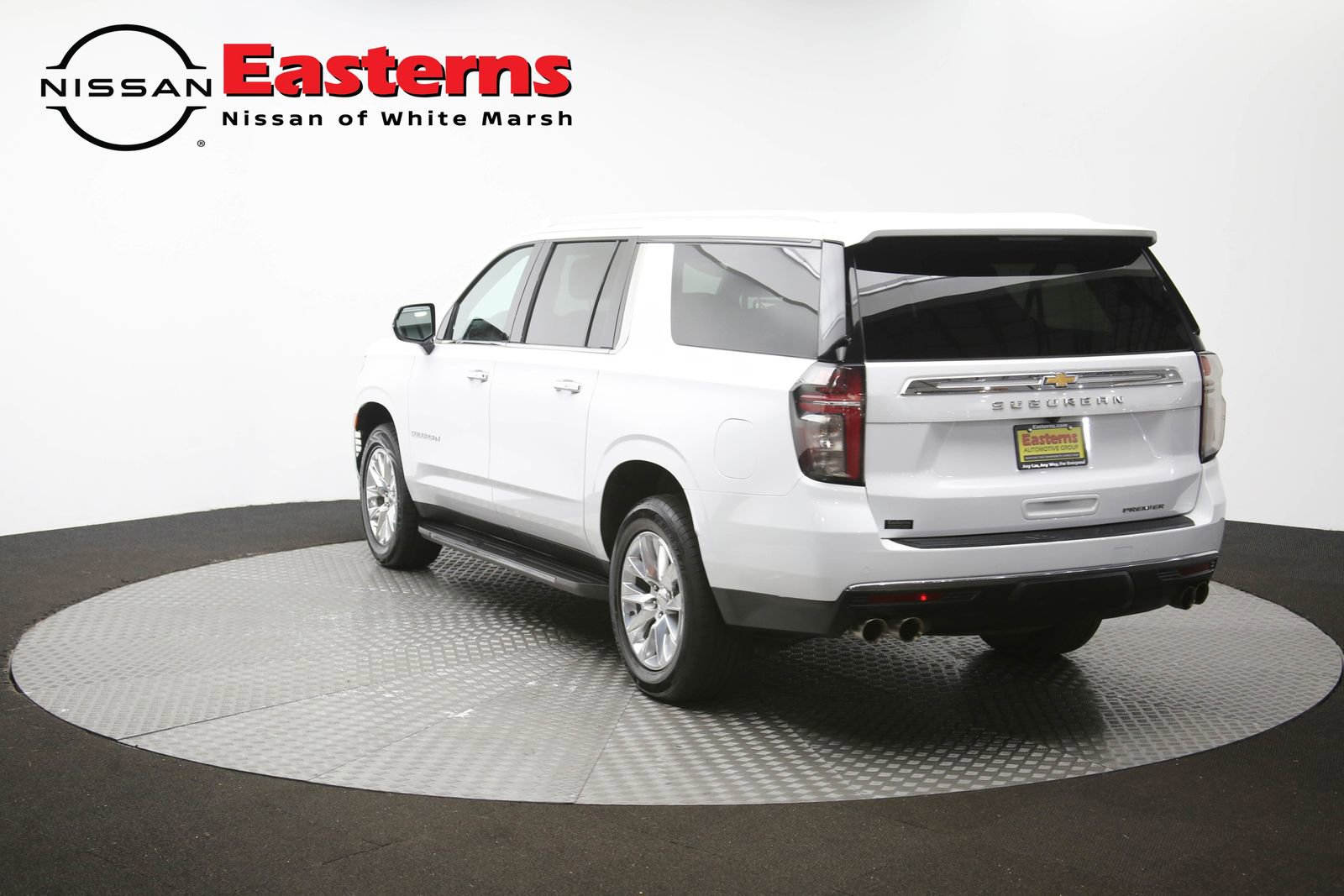Used 2023 Chevrolet Suburban Premier RWD image 68