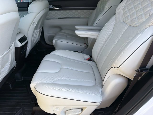 Used 2021 Hyundai Palisade Calligraphy AWD/4WD image 16