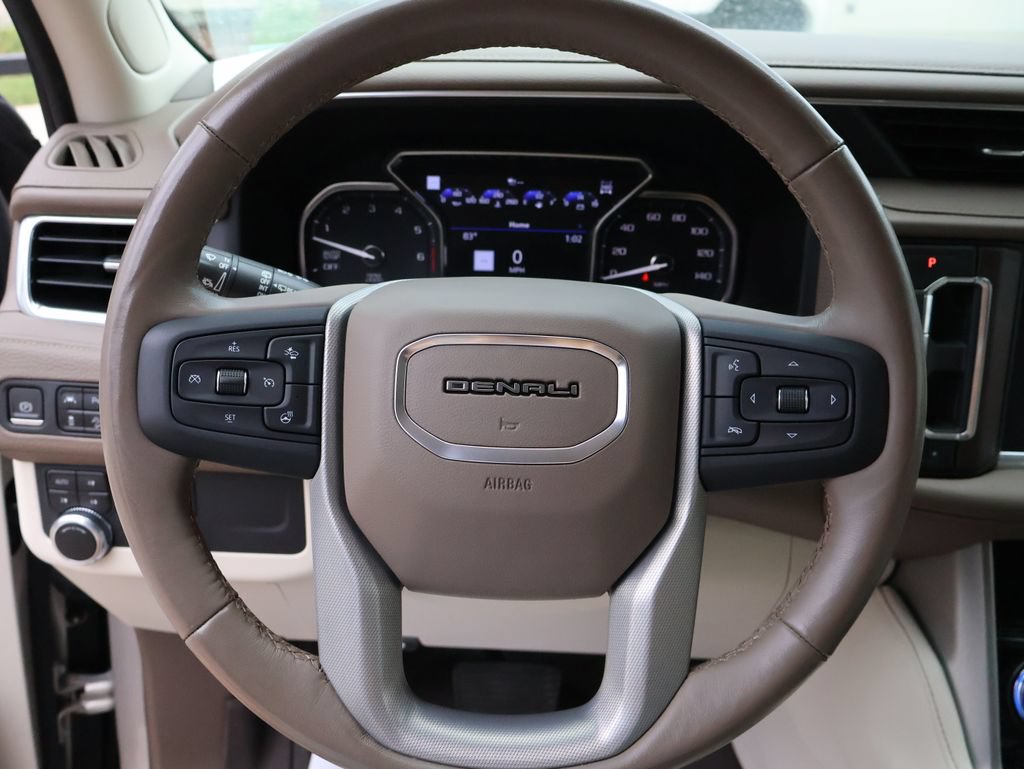 Certified 2021 GMC Yukon XL Denali w/ Advanced Technology Package AWD/4WD image 30