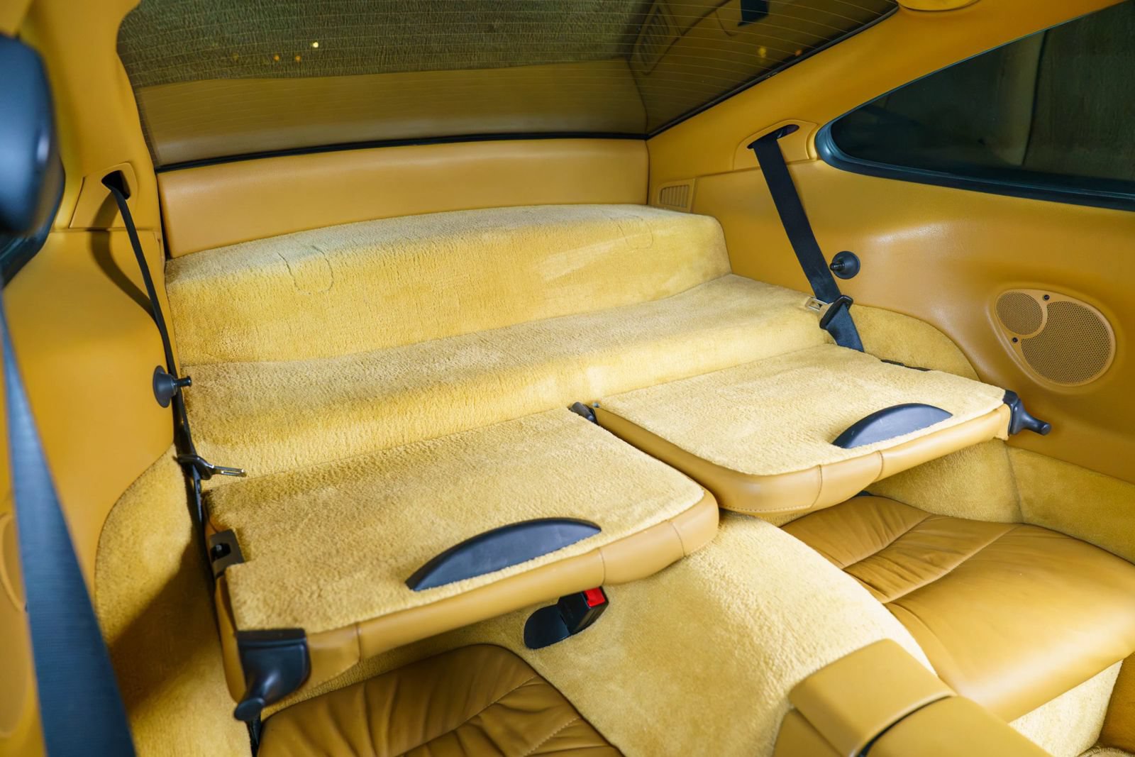 Used 2000 Porsche 911 Carrera image 19