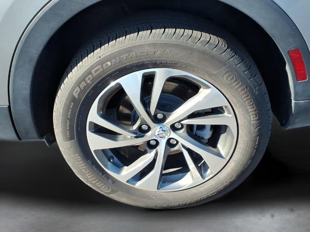 Used 2023 Buick Envision Essence image 30