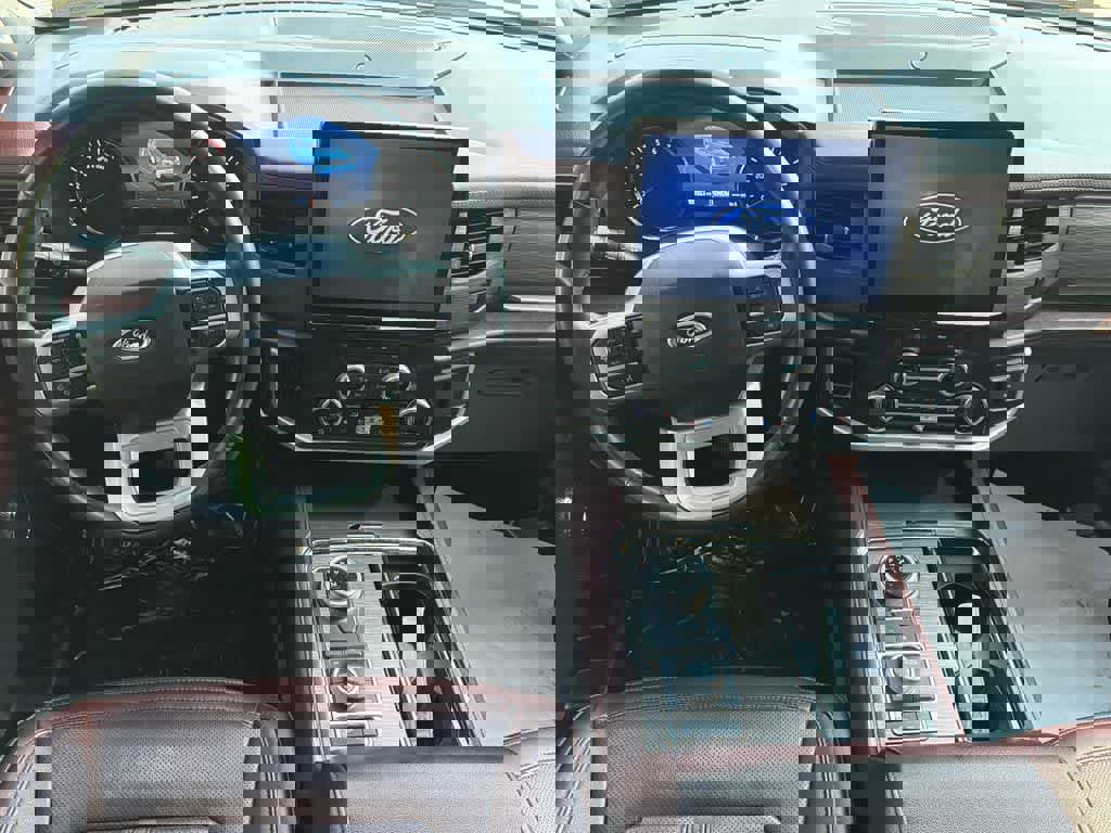 Used 2024 Ford Expedition Max Limited AWD/4WD image 12