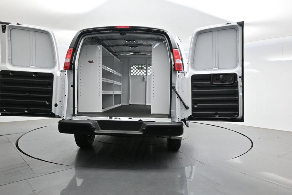 New 2026 Chevrolet Express 2500 w/ Driver Convenience Package RWD image 48