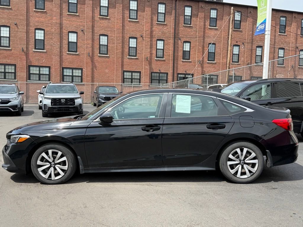 Used 2023 Honda Civic LX image 4