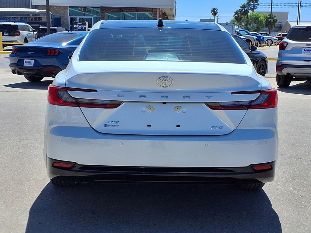 Used 2025 Toyota Camry XLE w/ Premium Plus Package image 6