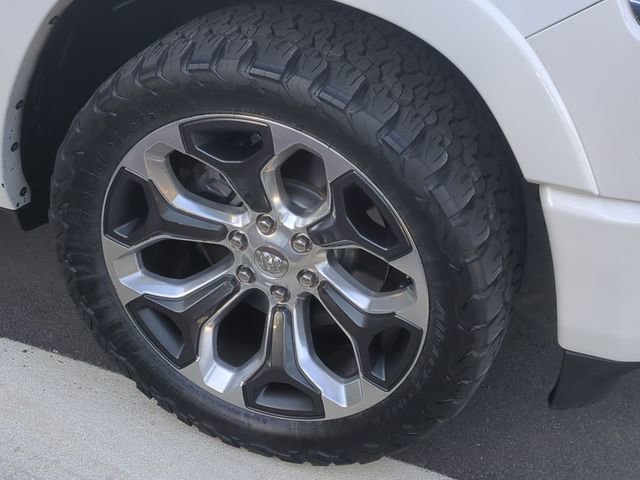 Used 2019 RAM 1500 Limited AWD/4WD image 7