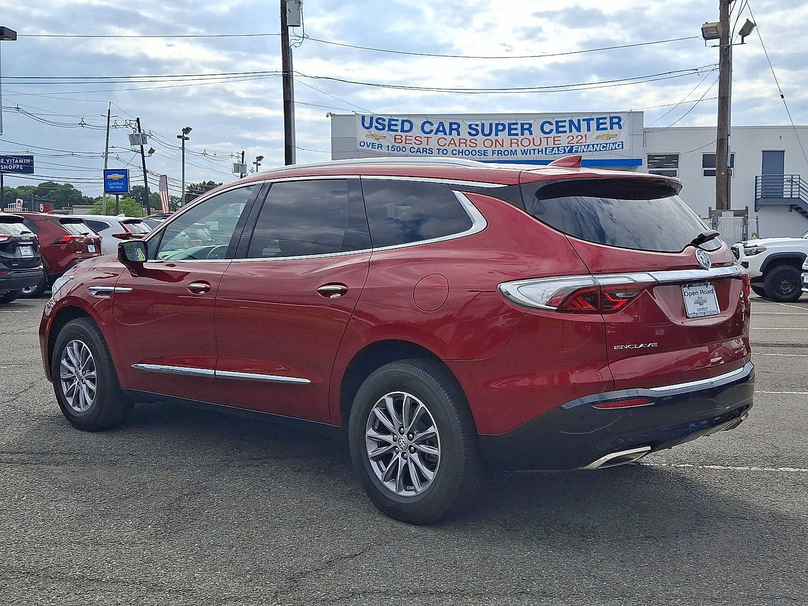 Certified 2023 Buick Enclave Essence FWD image 4