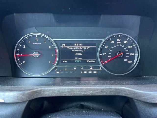 Used 2022 Kia Sorento EX image 17