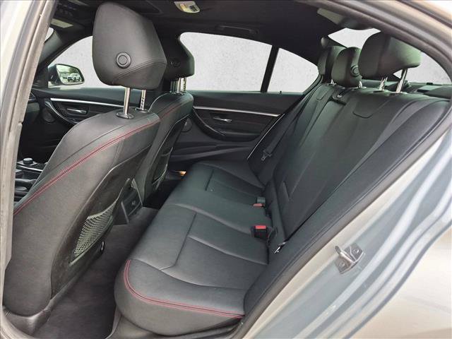 Used 2017 BMW 330i Sedan RWD image 19