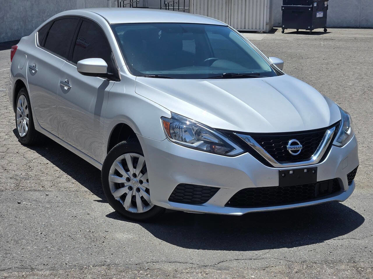 Used 2018 Nissan Sentra S FWD image 3