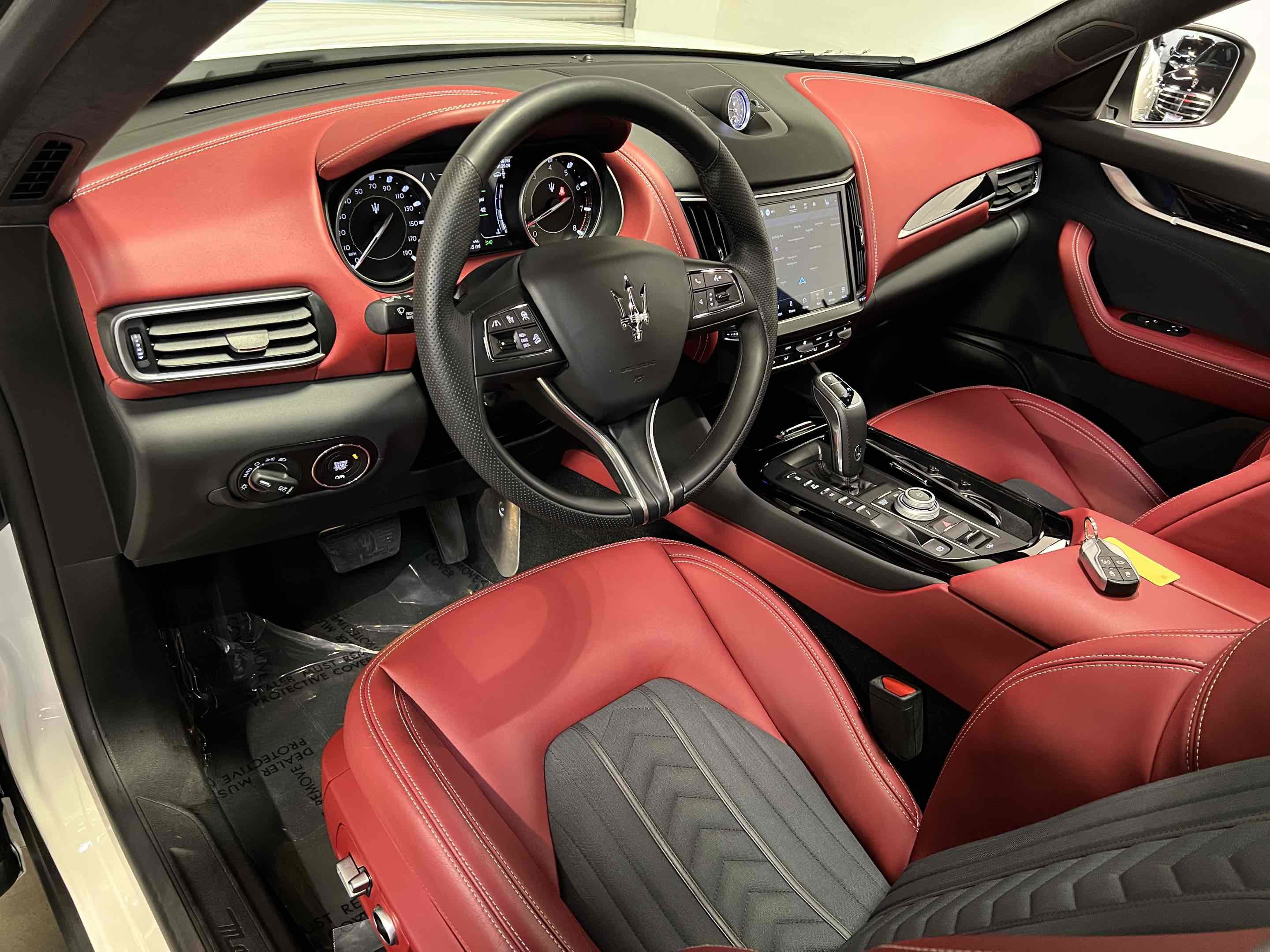 Used 2022 Maserati Levante GT image 3