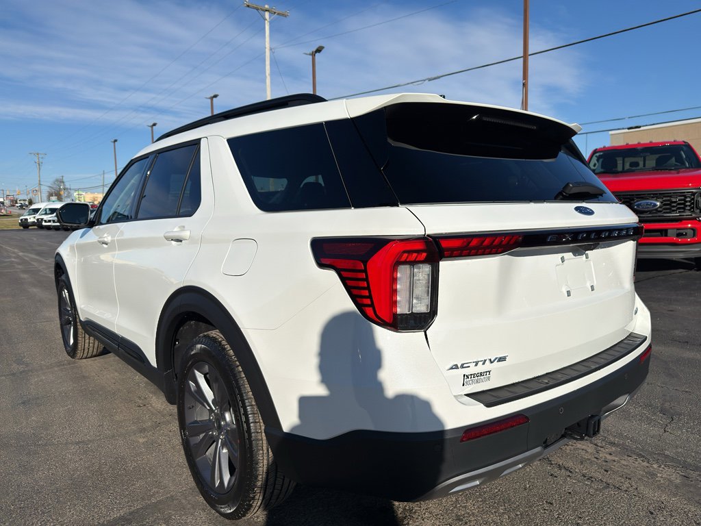 New 2026 Ford Explorer Active w/ Active Comfort Package image 6