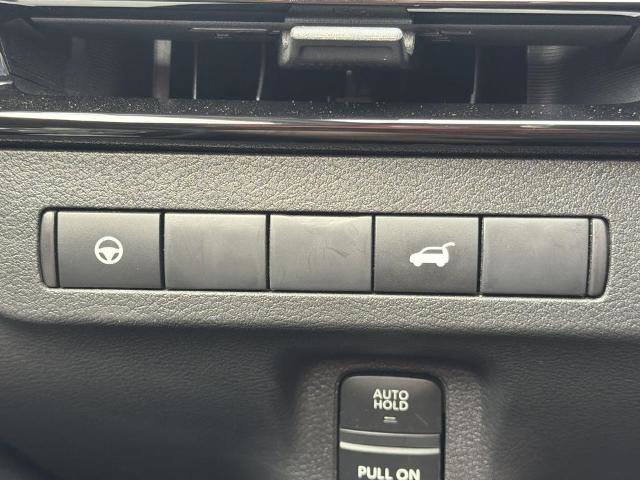 Certified 2025 Nissan Murano SV FWD image 13