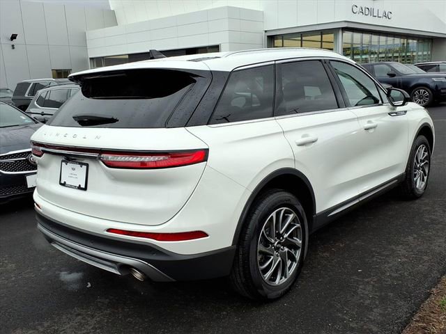 Used 2022 Lincoln Corsair AWD w/ Equipment Group 101A image 6