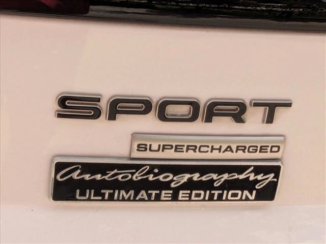 Used 2019 Land Rover Range Rover Sport Supercharged AWD/4WD image 19