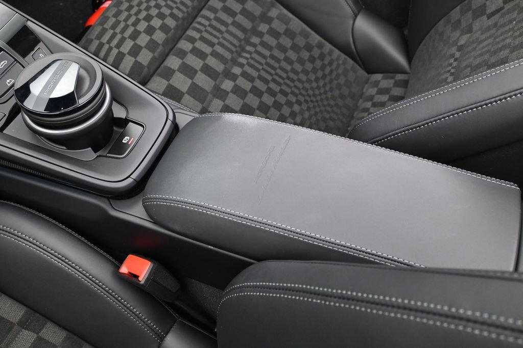 Certified 2026 Porsche 911 GTS RWD image 22