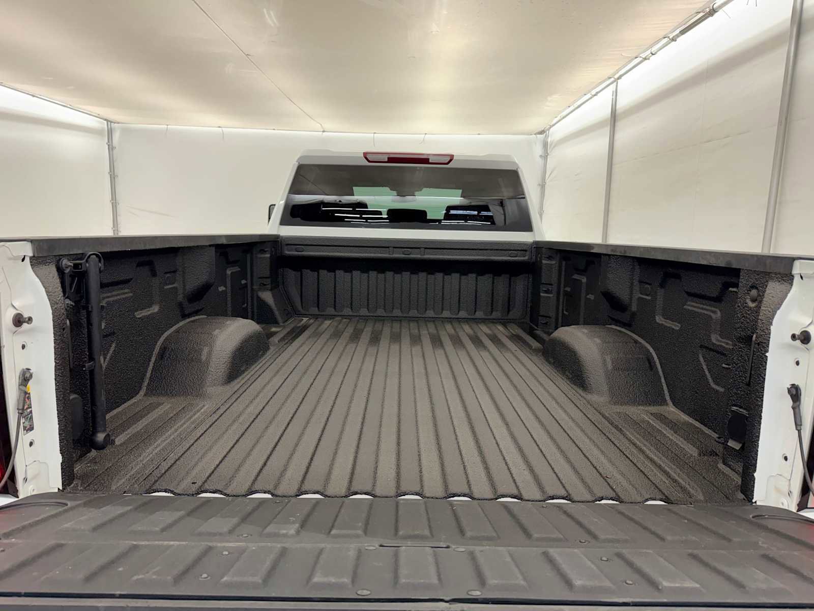 Used 2025 GMC Sierra 3500 SLT w/ X31 Off-Road Package image 34