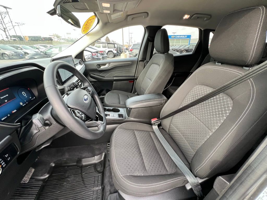 Used 2023 Ford Escape Active w/ Tech Pack #2 image 18